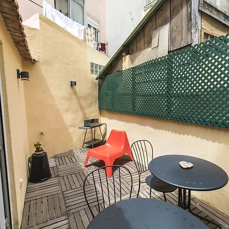 Lovely - Sao Bento - Peaceful Terrace Apartment